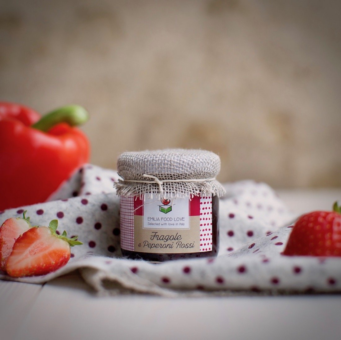 Pepper and Strawberry Compote - EMILIA FOOD LOVE